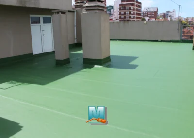terraza impermeabilizada con membrana geotextil de alto transito peatonal. barrio playa grande en mar del playa