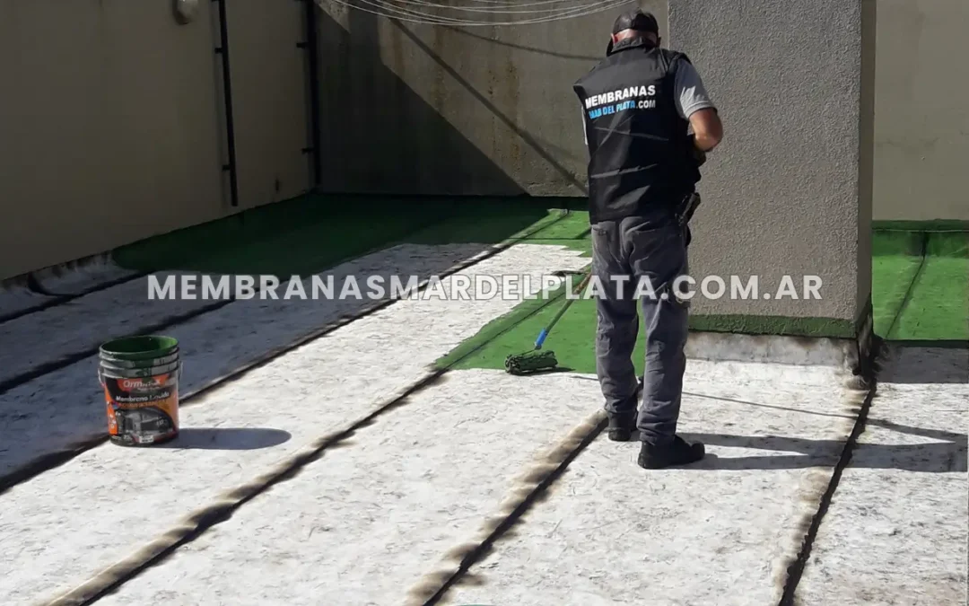 Colocación de membrana geotextil en terrazas y azoteas de Mar del Plata